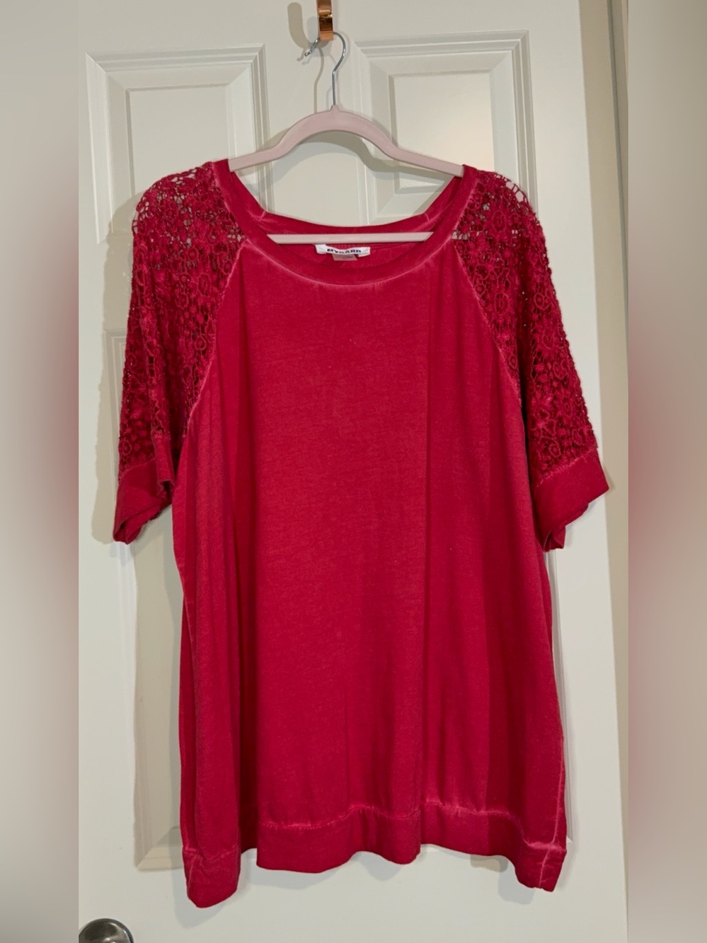 Peter Nygard Bright Pink Lace-Shoulder Tunic Top